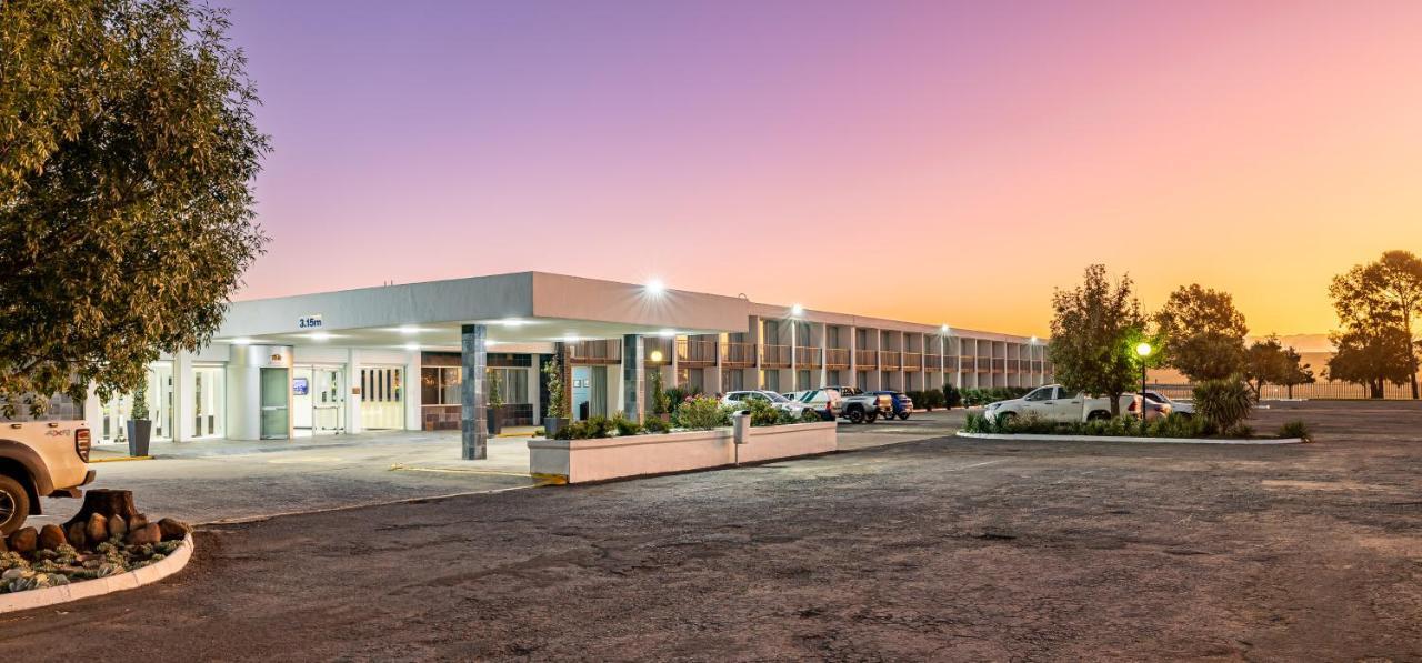 African Sky Harrismith Inn Екстериор снимка