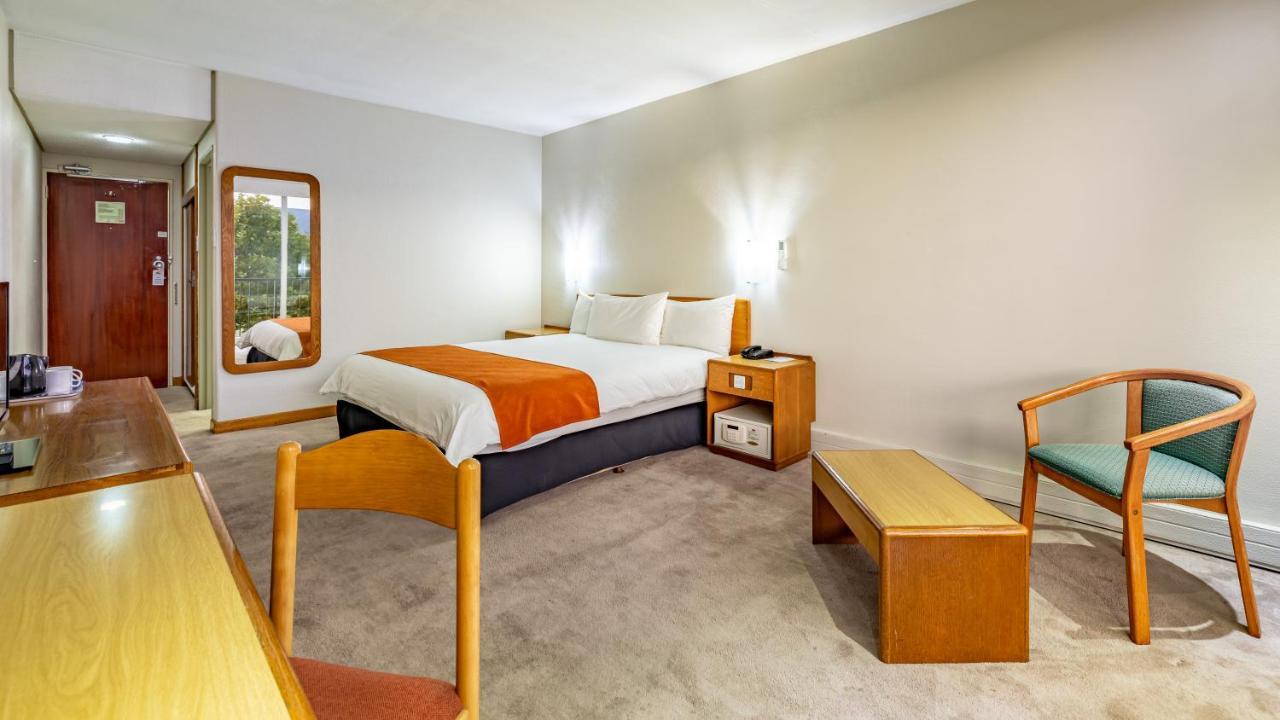 African Sky Harrismith Inn Екстериор снимка